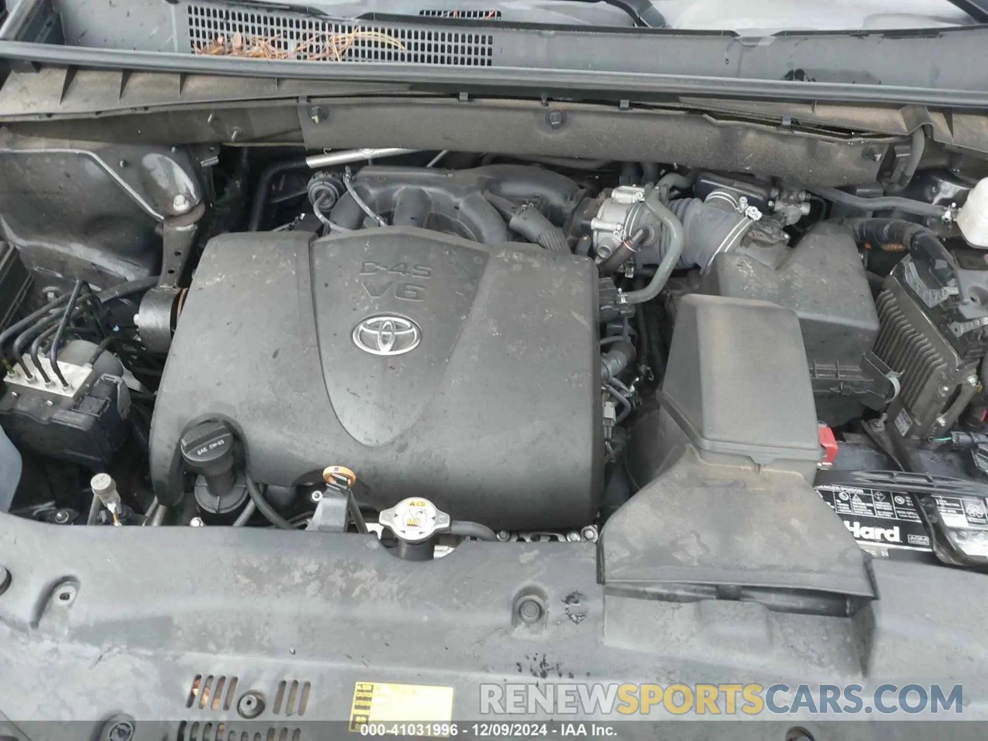 10 fotografías del automóvil dañado 5TDKZRFH9KS566223 TOYOTA HIGHLANDER 2019
