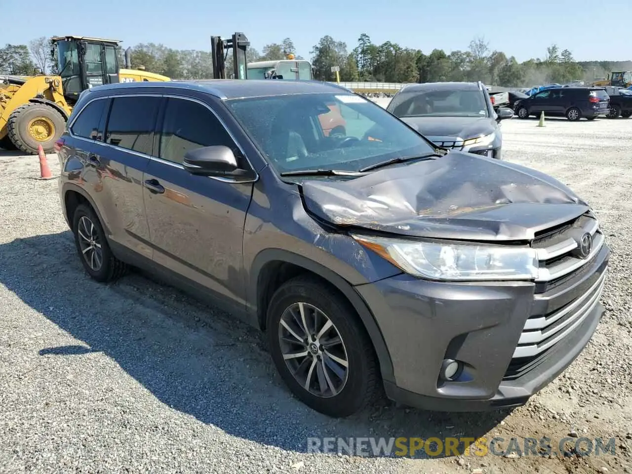 4 fotografías del automóvil dañado 5TDKZRFHXKS555523 TOYOTA HIGHLANDER 2019