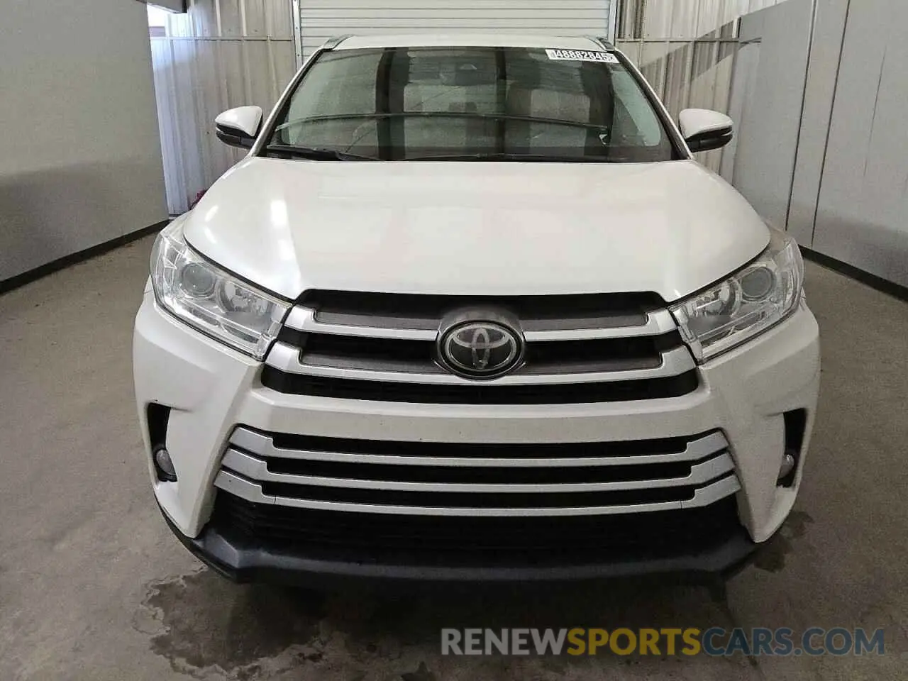 5 fotografías del automóvil dañado 5TDKZRFHXKS556199 TOYOTA HIGHLANDER 2019