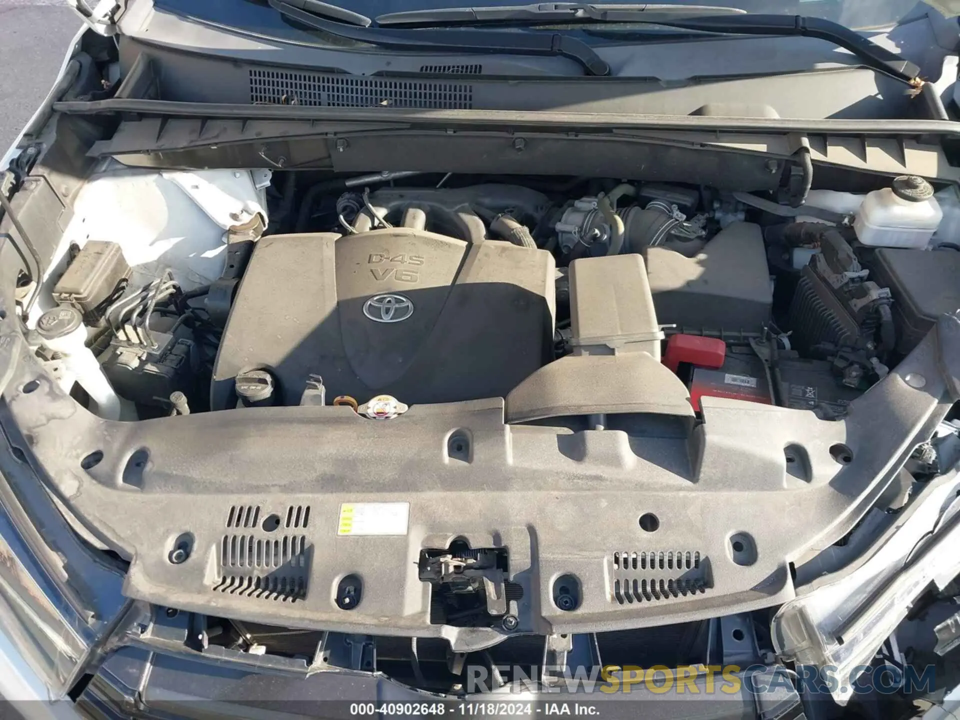 10 fotografías del automóvil dañado 5TDKZRFHXKS569373 TOYOTA HIGHLANDER 2019
