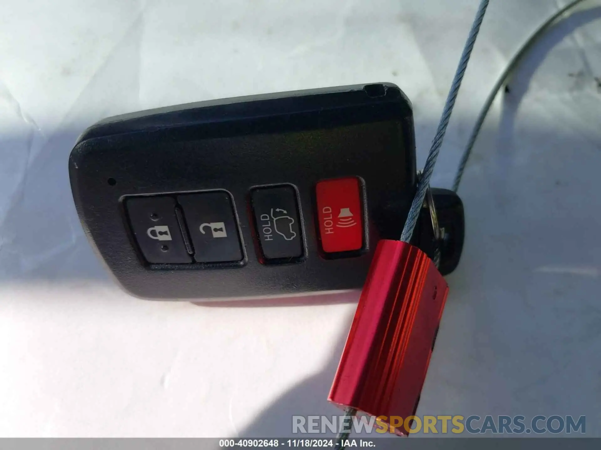 11 fotografías del automóvil dañado 5TDKZRFHXKS569373 TOYOTA HIGHLANDER 2019