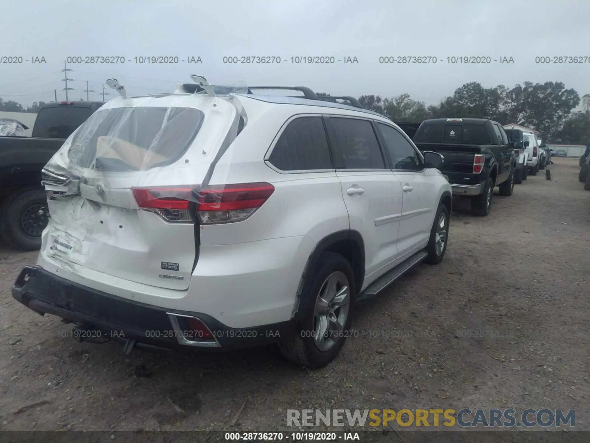 4 fotografías del automóvil dañado 5TDYZRFH0KS298933 TOYOTA HIGHLANDER 2019