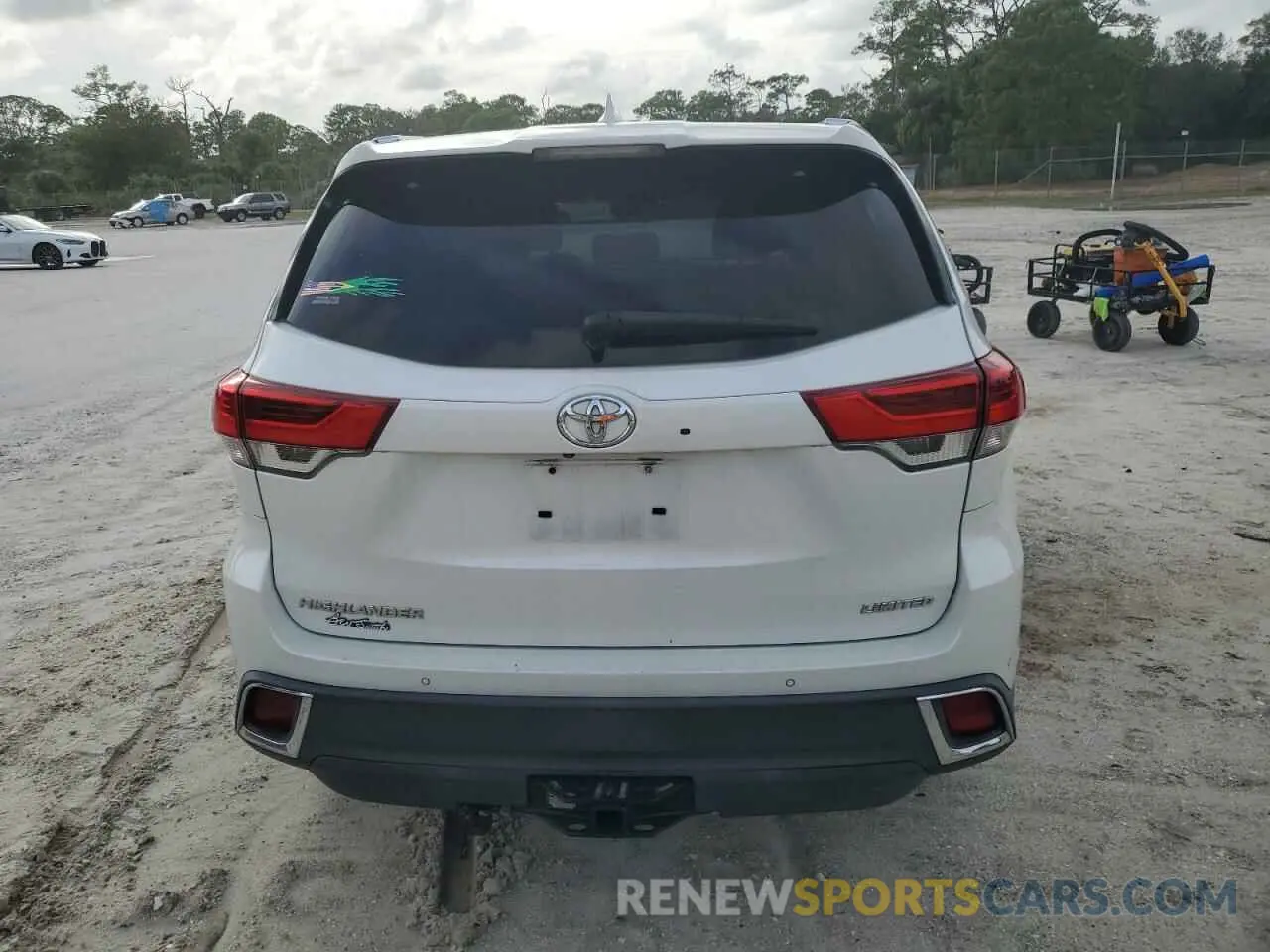6 fotografías del automóvil dañado 5TDYZRFH0KS313141 TOYOTA HIGHLANDER 2019