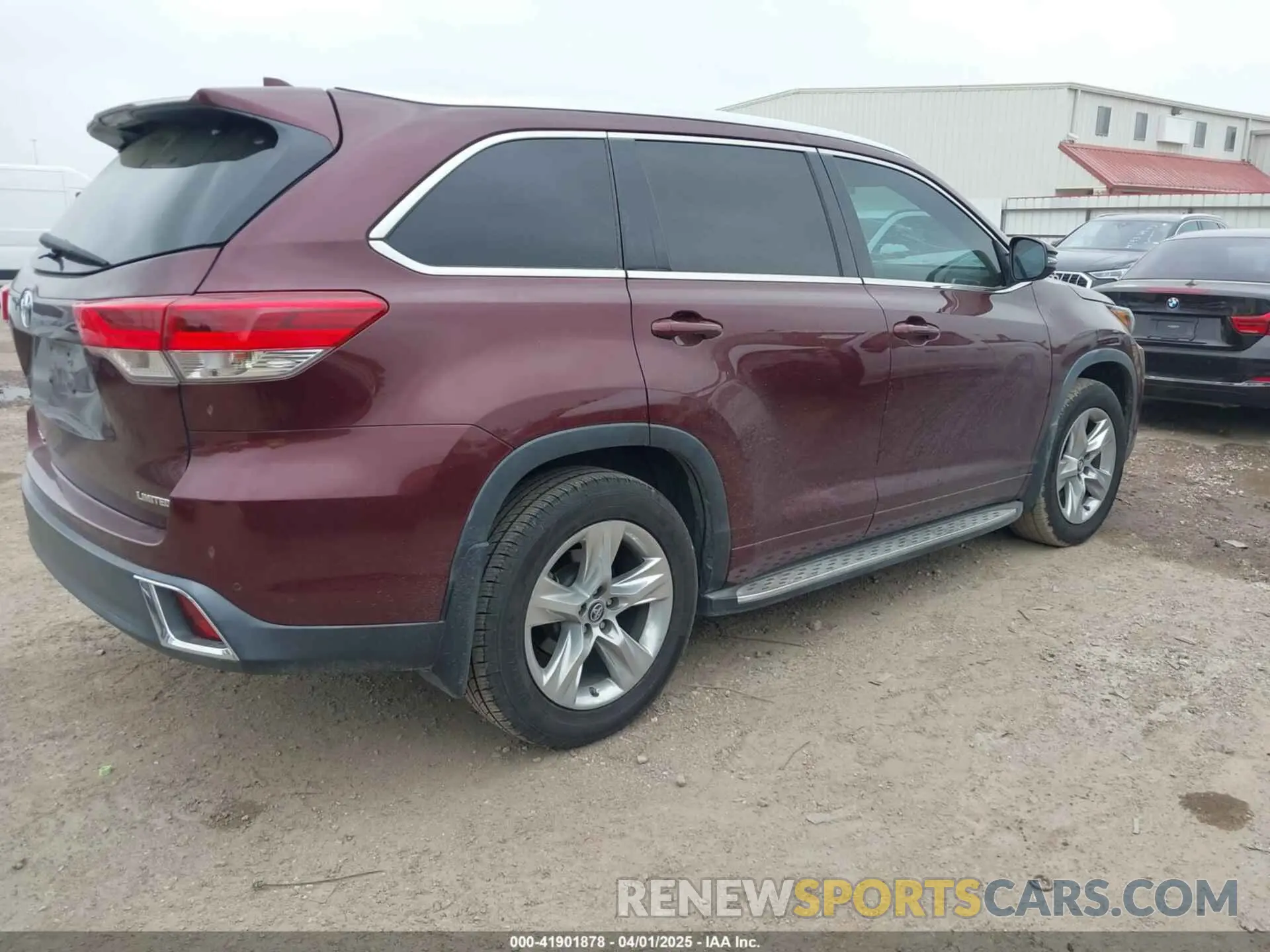 4 fotografías del automóvil dañado 5TDYZRFH1KS299928 TOYOTA HIGHLANDER 2019