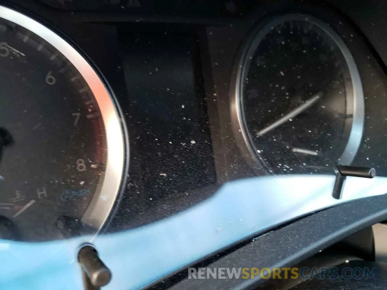 8 fotografías del automóvil dañado 5TDYZRFH1KS349212 TOYOTA HIGHLANDER 2019