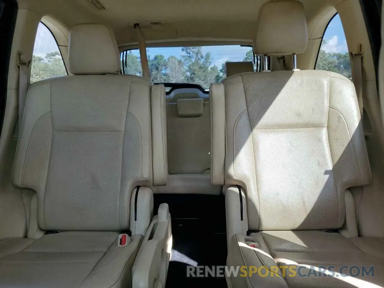 10 fotografías del automóvil dañado 5TDYZRFH2KS298318 TOYOTA HIGHLANDER 2019