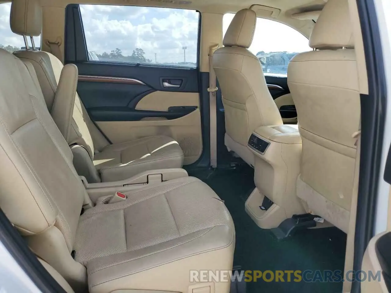 11 fotografías del automóvil dañado 5TDYZRFH2KS298318 TOYOTA HIGHLANDER 2019