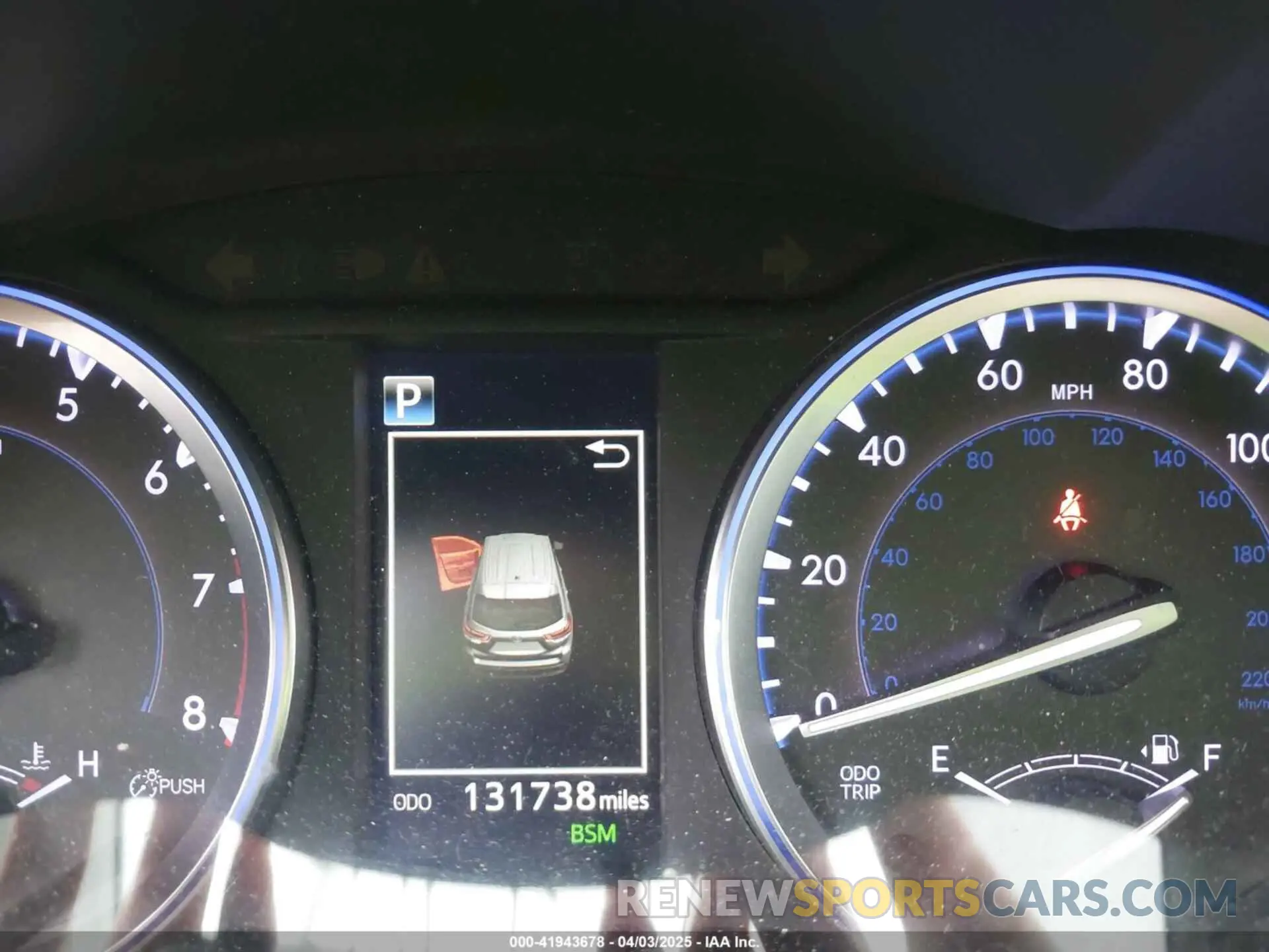 15 fotografías del automóvil dañado 5TDYZRFH4KS294657 TOYOTA HIGHLANDER 2019