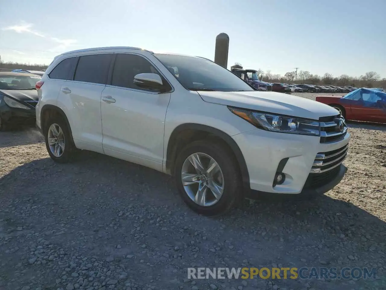 4 fotografías del automóvil dañado 5TDYZRFH4KS329505 TOYOTA HIGHLANDER 2019