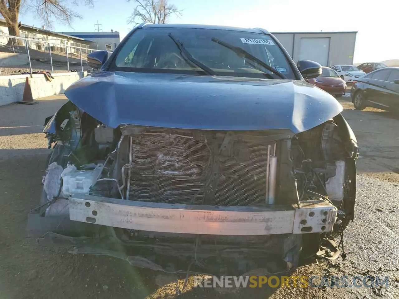 5 fotografías del automóvil dañado 5TDYZRFH4KS330766 TOYOTA HIGHLANDER 2019