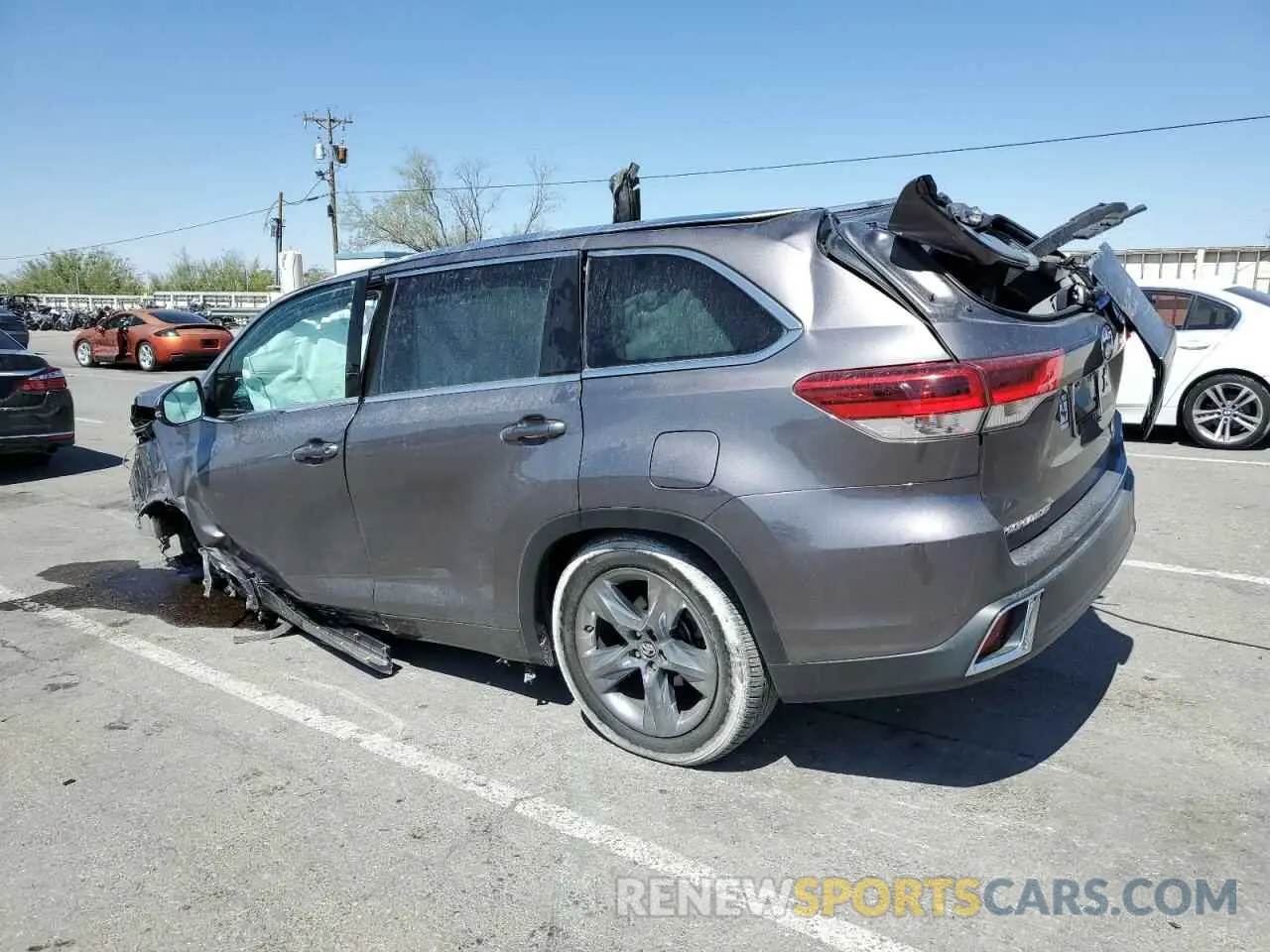 2 fotografías del automóvil dañado 5TDYZRFH6KS313807 TOYOTA HIGHLANDER 2019
