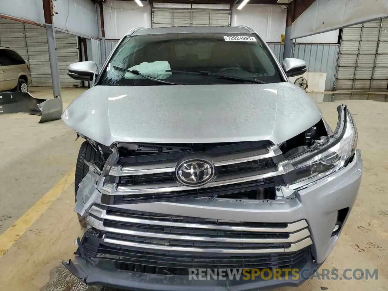 5 fotografías del automóvil dañado 5TDYZRFH6KS335113 TOYOTA HIGHLANDER 2019