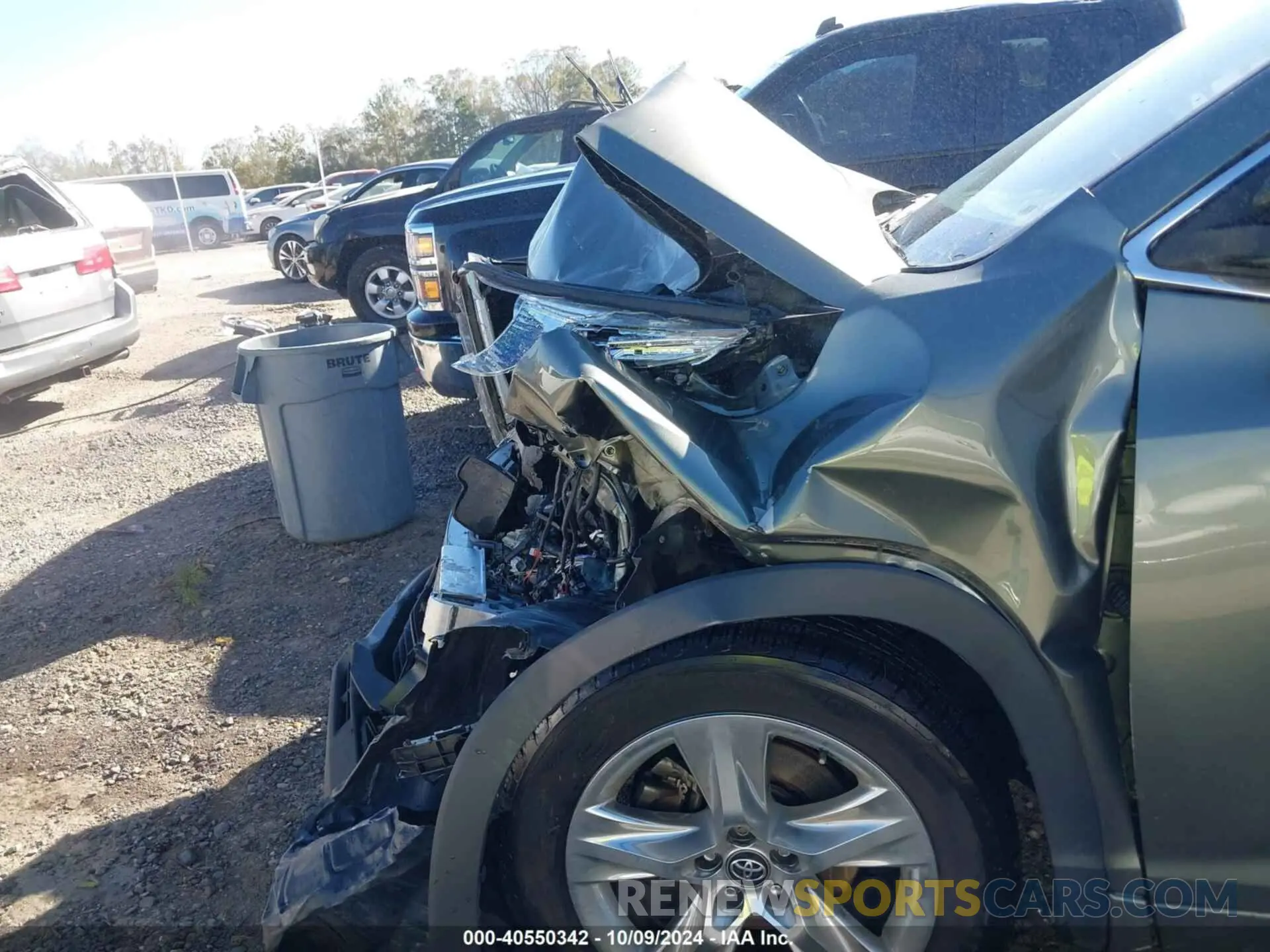 18 fotografías del automóvil dañado 5TDYZRFH7KS290800 TOYOTA HIGHLANDER 2019