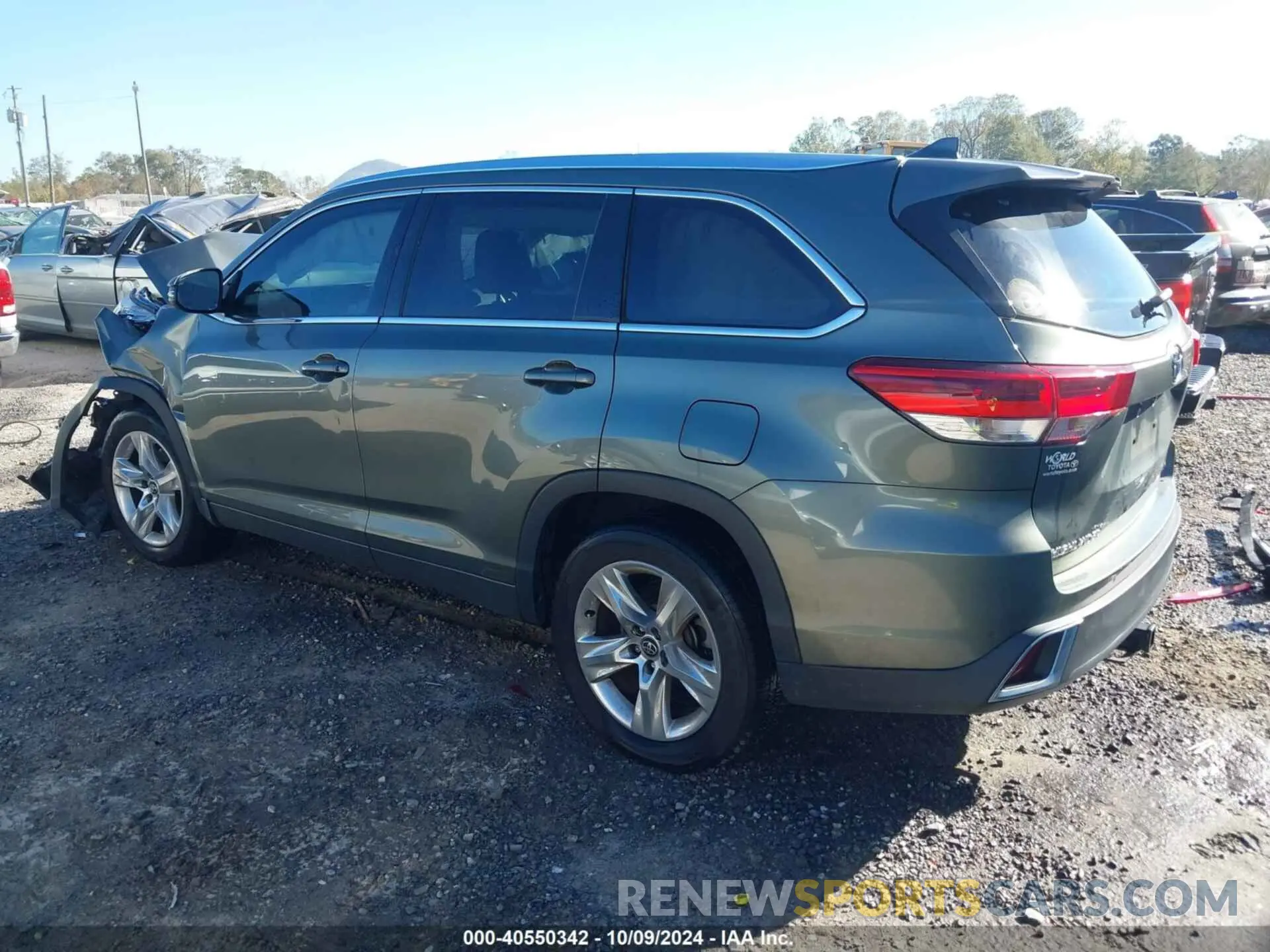 3 fotografías del automóvil dañado 5TDYZRFH7KS290800 TOYOTA HIGHLANDER 2019