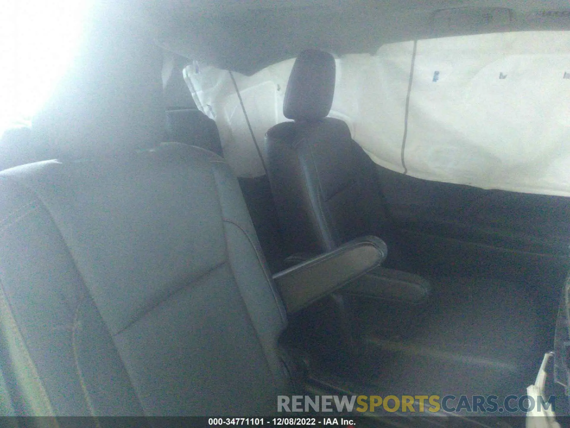 8 fotografías del automóvil dañado 5TDYZRFH7KS316893 TOYOTA HIGHLANDER 2019