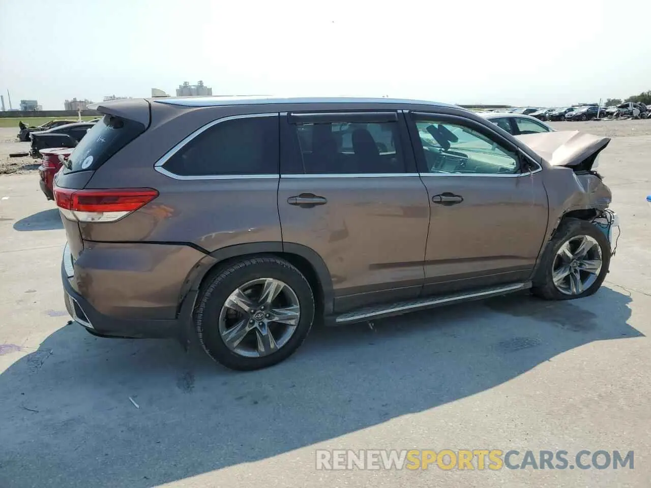 3 fotografías del automóvil dañado 5TDYZRFH7KS327358 TOYOTA HIGHLANDER 2019
