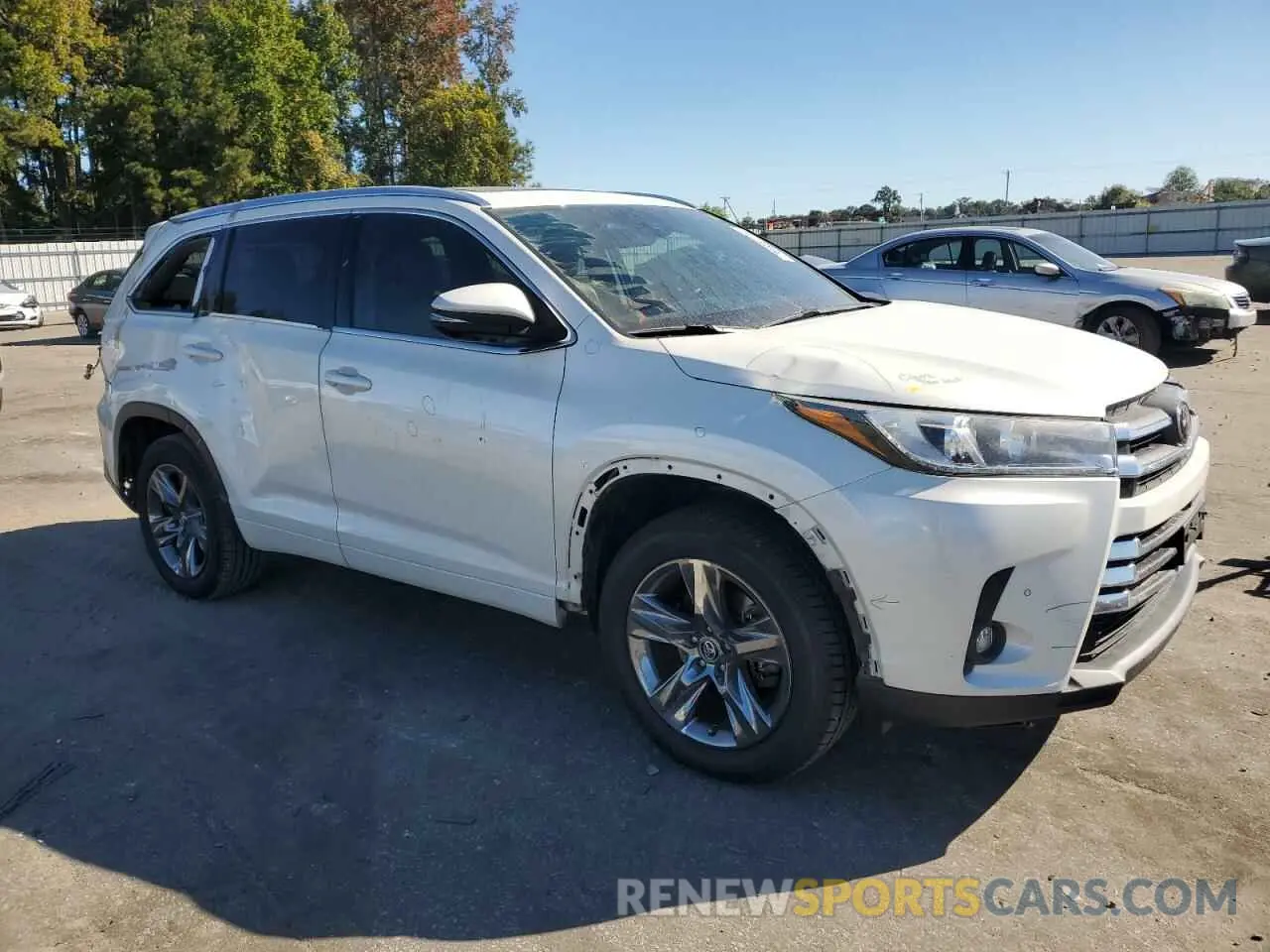 4 fotografías del automóvil dañado 5TDYZRFH8KS293673 TOYOTA HIGHLANDER 2019