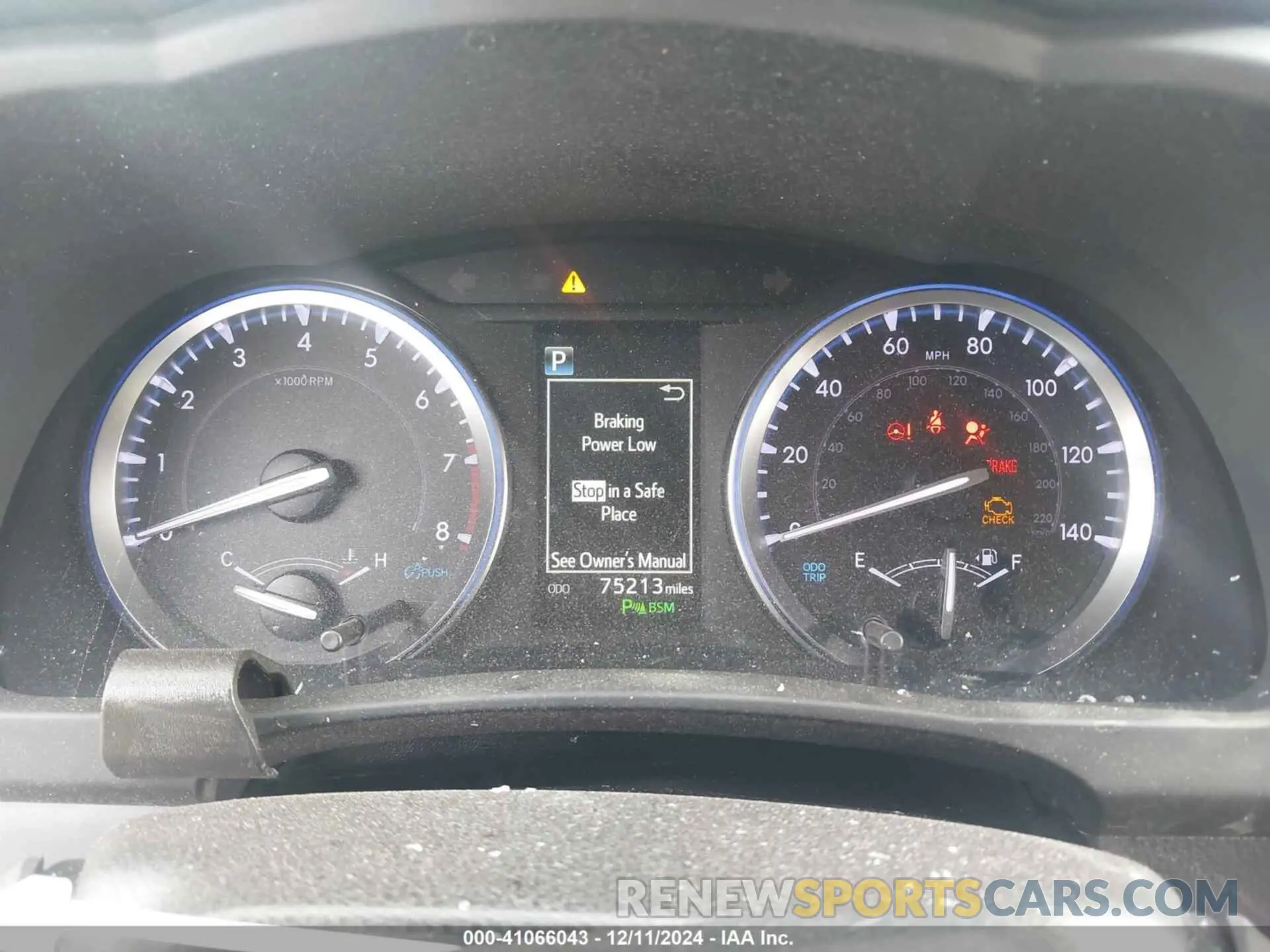 16 fotografías del automóvil dañado 5TDYZRFH8KS327403 TOYOTA HIGHLANDER 2019