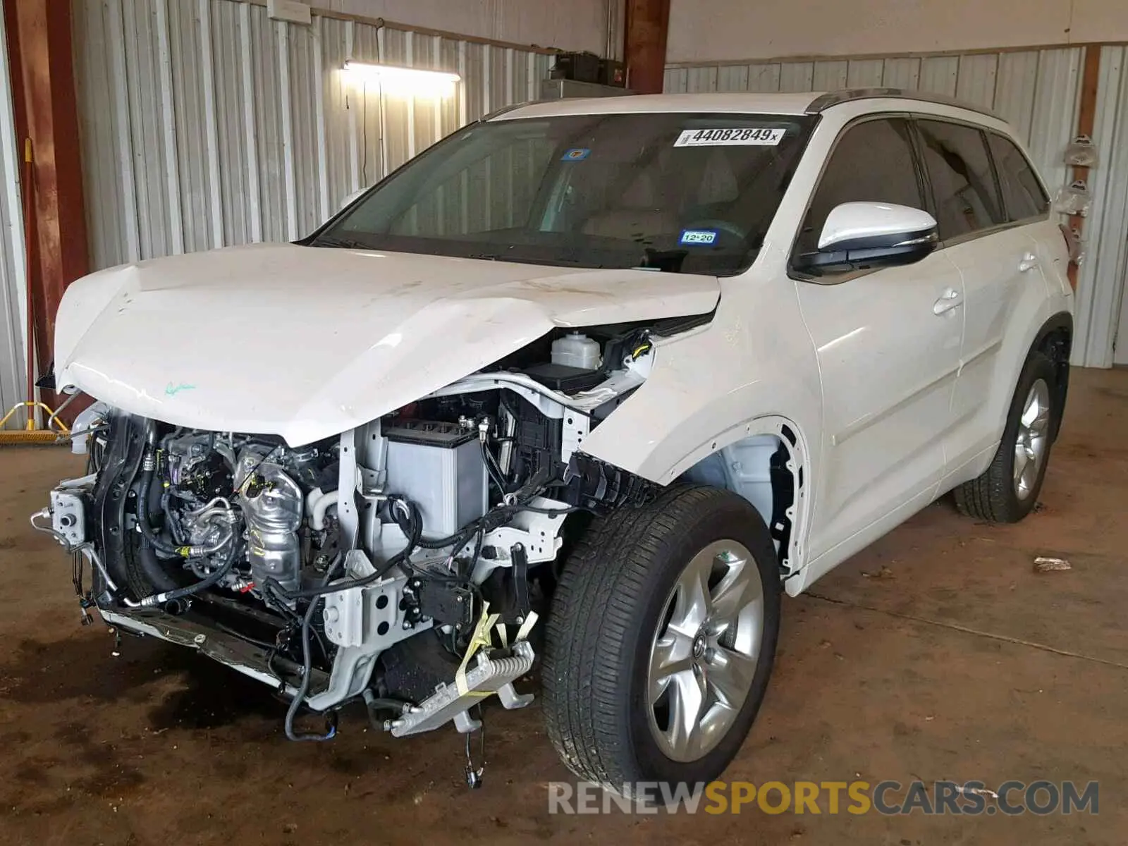 2 fotografías del automóvil dañado 5TDYZRFHXKS300123 TOYOTA HIGHLANDER 2019