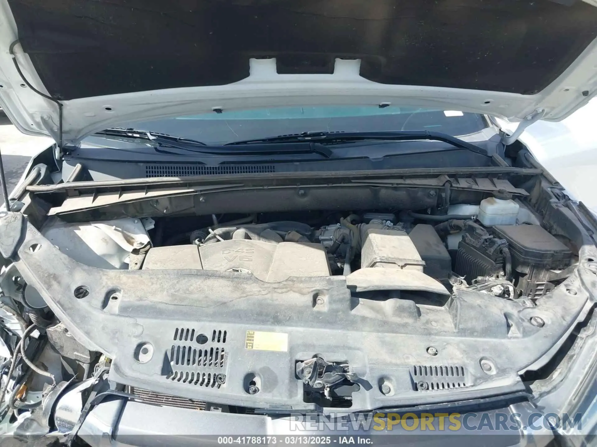 10 fotografías del automóvil dañado 5TDYZRFHXKS339553 TOYOTA HIGHLANDER 2019