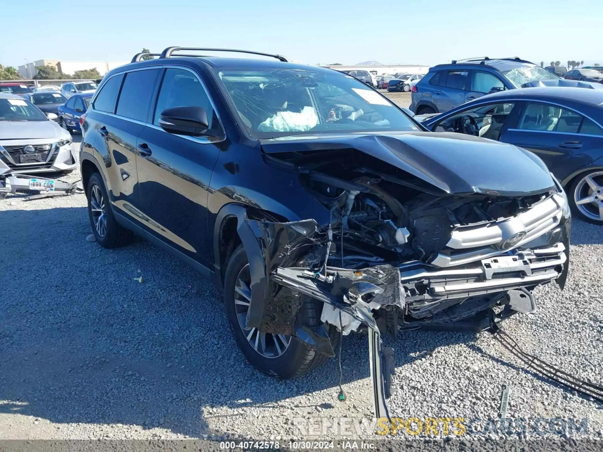 1 fotografías del automóvil dañado 5TDZARFH0KS057448 TOYOTA HIGHLANDER 2019