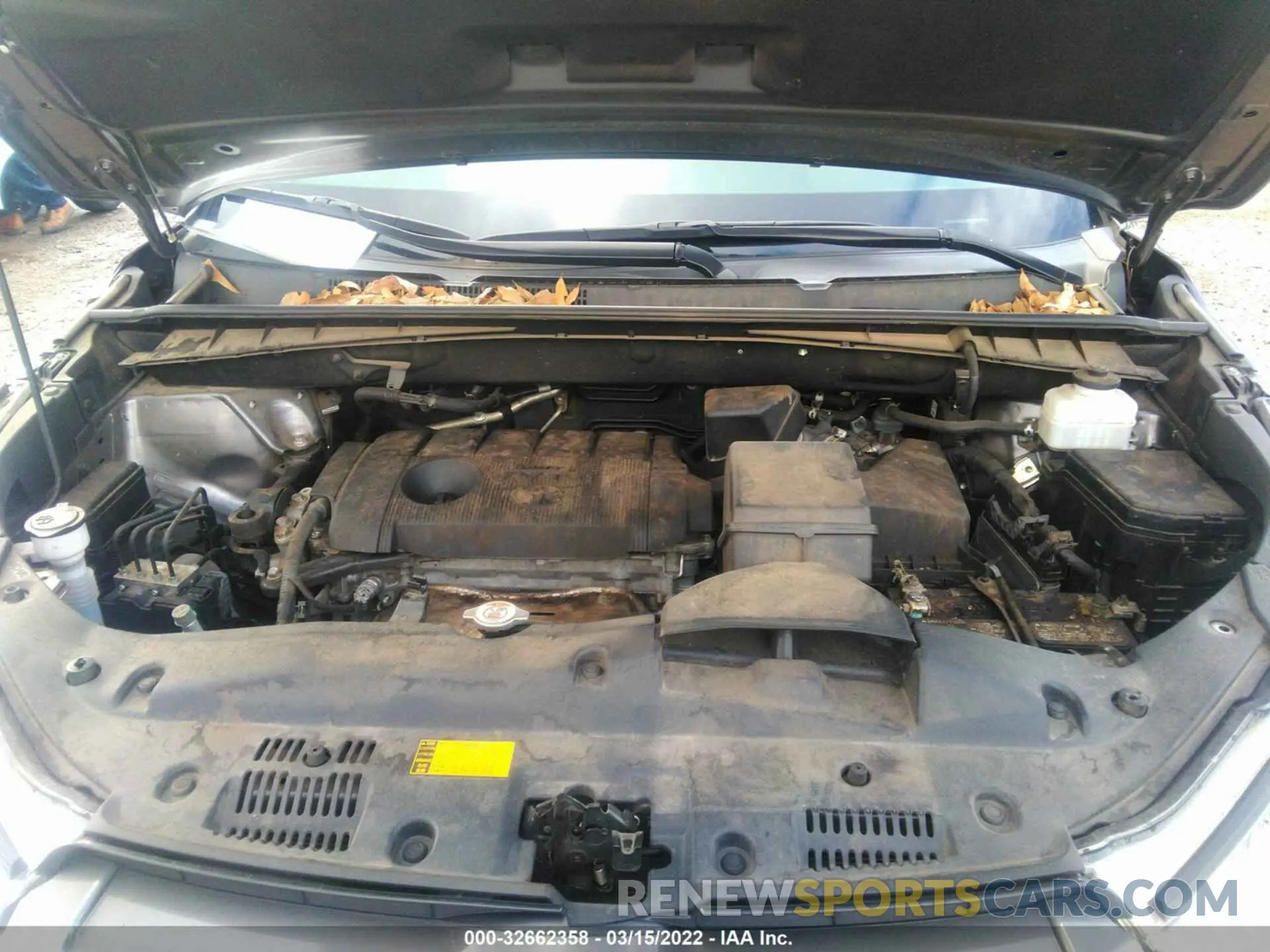 10 fotografías del automóvil dañado 5TDZARFH1KS045664 TOYOTA HIGHLANDER 2019