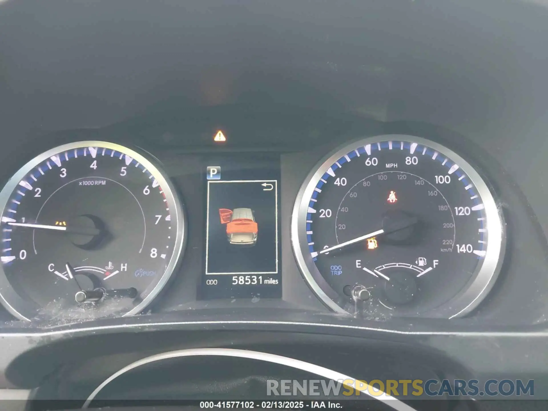 7 fotografías del automóvil dañado 5TDZARFH1KS055739 TOYOTA HIGHLANDER 2019