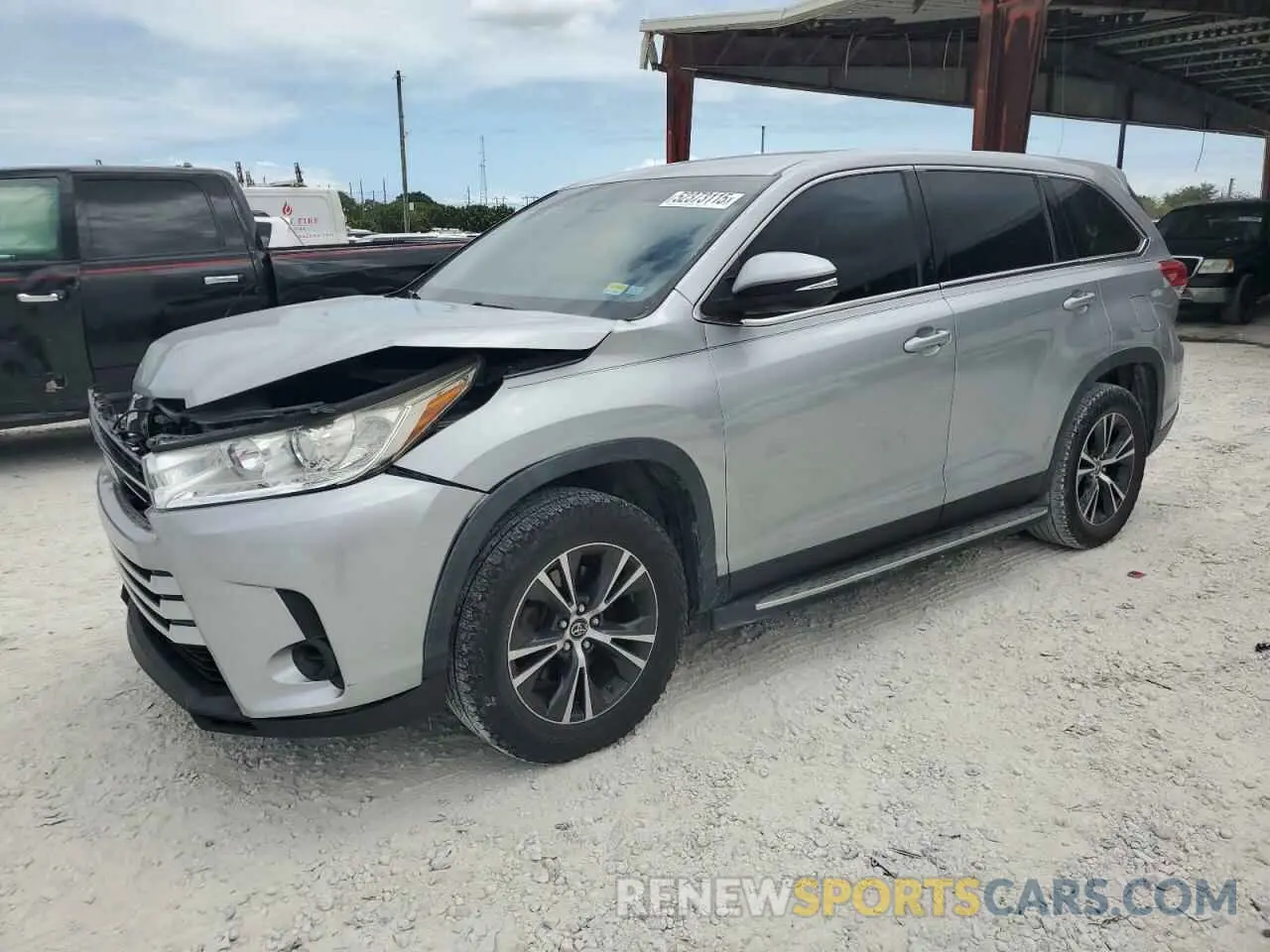 1 fotografías del automóvil dañado 5TDZARFH1KS057443 TOYOTA HIGHLANDER 2019