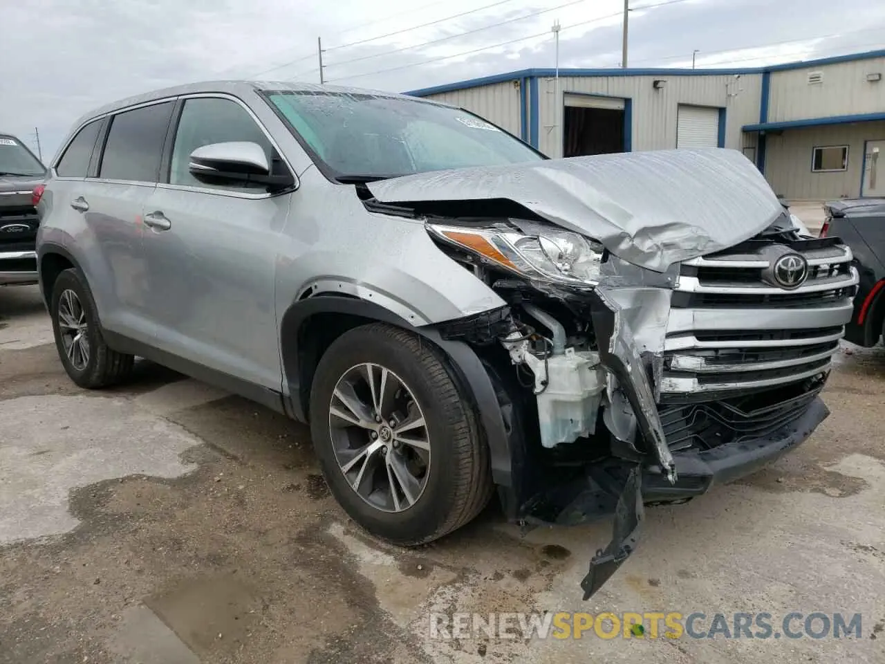 1 fotografías del automóvil dañado 5TDZARFH1KS061248 TOYOTA HIGHLANDER 2019