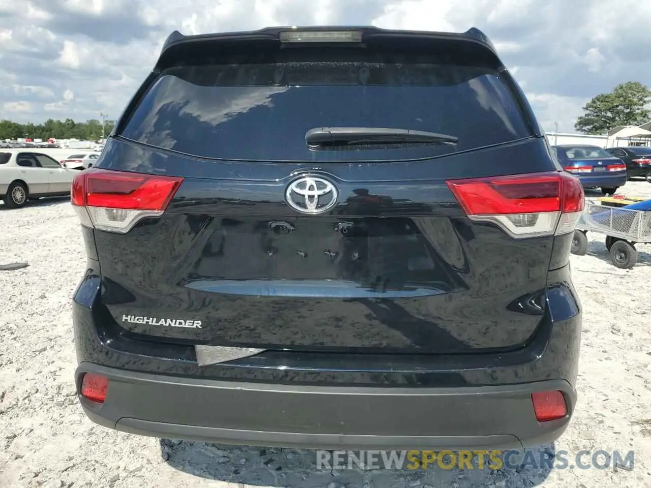 6 fotografías del automóvil dañado 5TDZARFH5KS047501 TOYOTA HIGHLANDER 2019