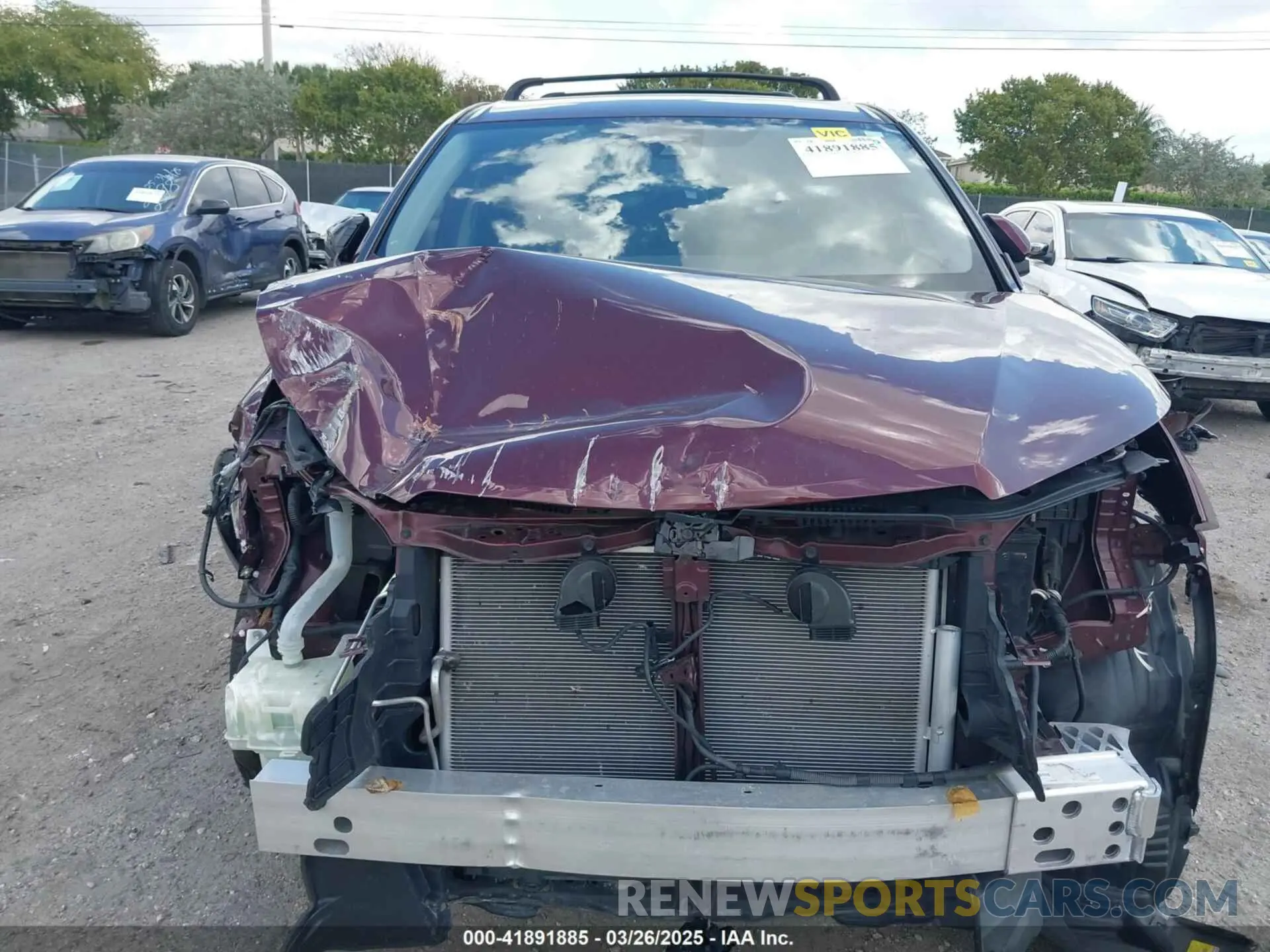 6 fotografías del automóvil dañado 5TDZARFH5KS054593 TOYOTA HIGHLANDER 2019
