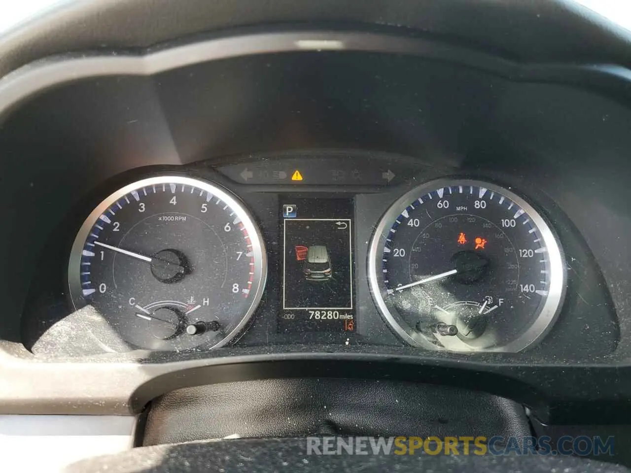 9 fotografías del automóvil dañado 5TDZARFH5KS061639 TOYOTA HIGHLANDER 2019
