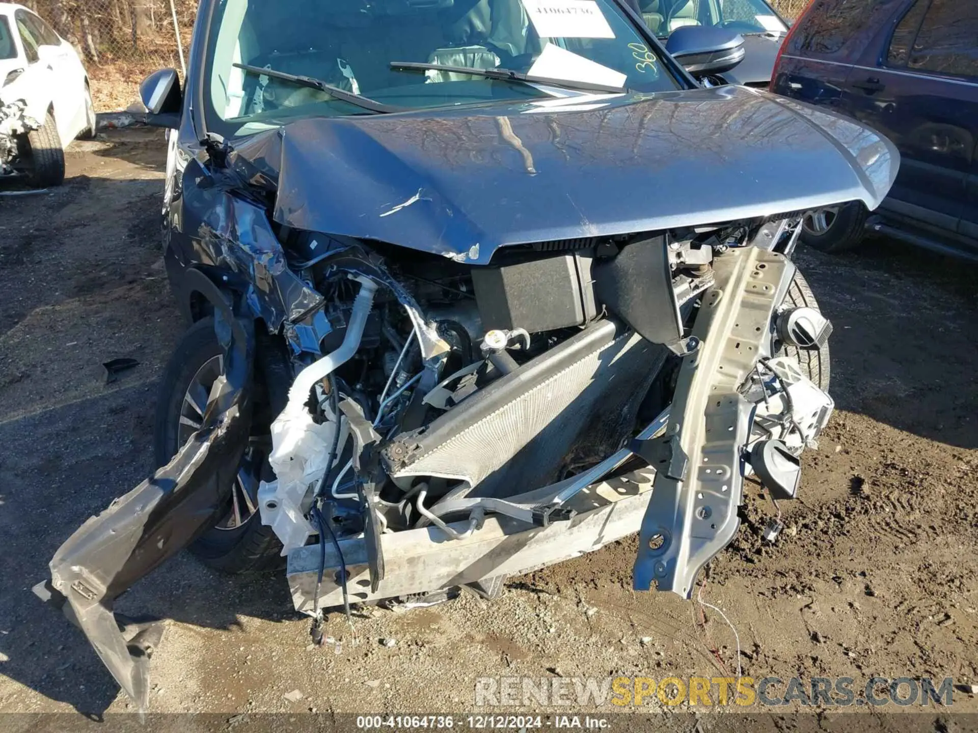 6 fotografías del automóvil dañado 5TDZARFH6KS042758 TOYOTA HIGHLANDER 2019