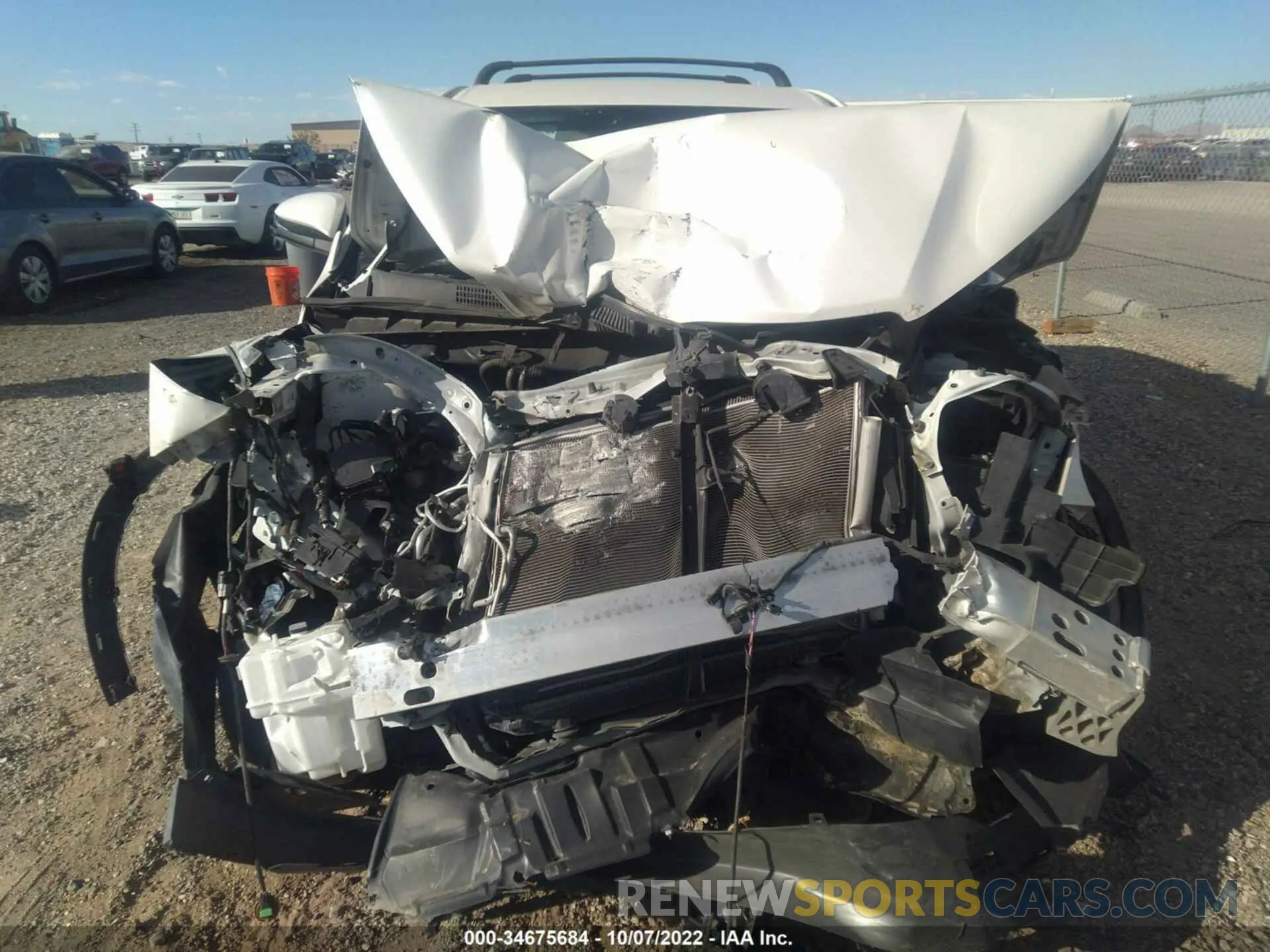6 fotografías del automóvil dañado 5TDZARFH6KS044185 TOYOTA HIGHLANDER 2019