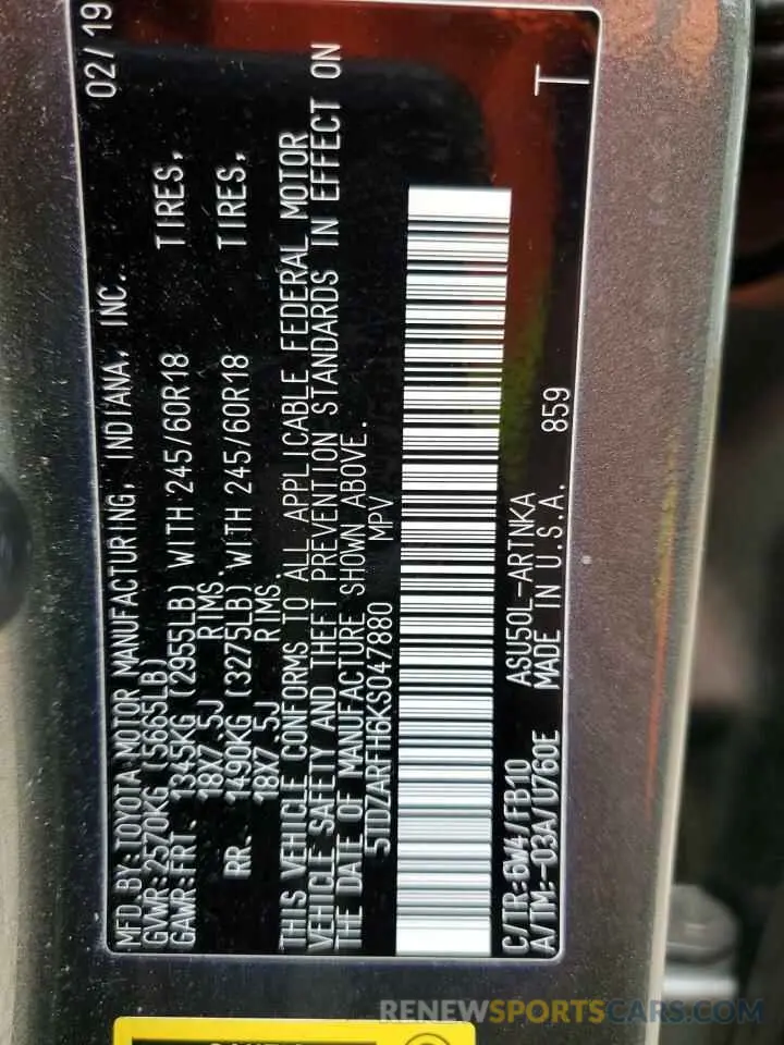 10 fotografías del automóvil dañado 5TDZARFH6KS047880 TOYOTA HIGHLANDER 2019