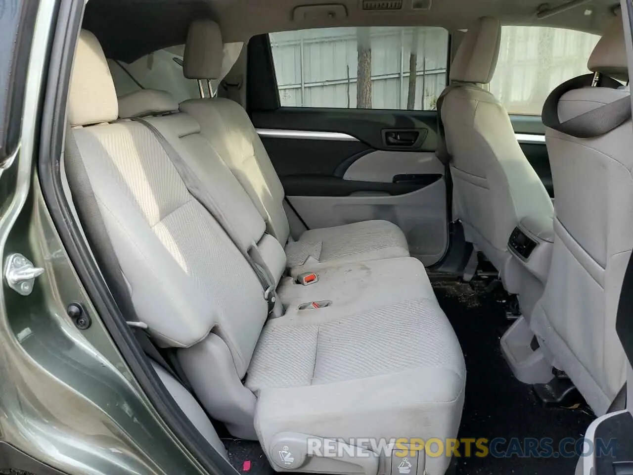 6 fotografías del automóvil dañado 5TDZARFH6KS047880 TOYOTA HIGHLANDER 2019