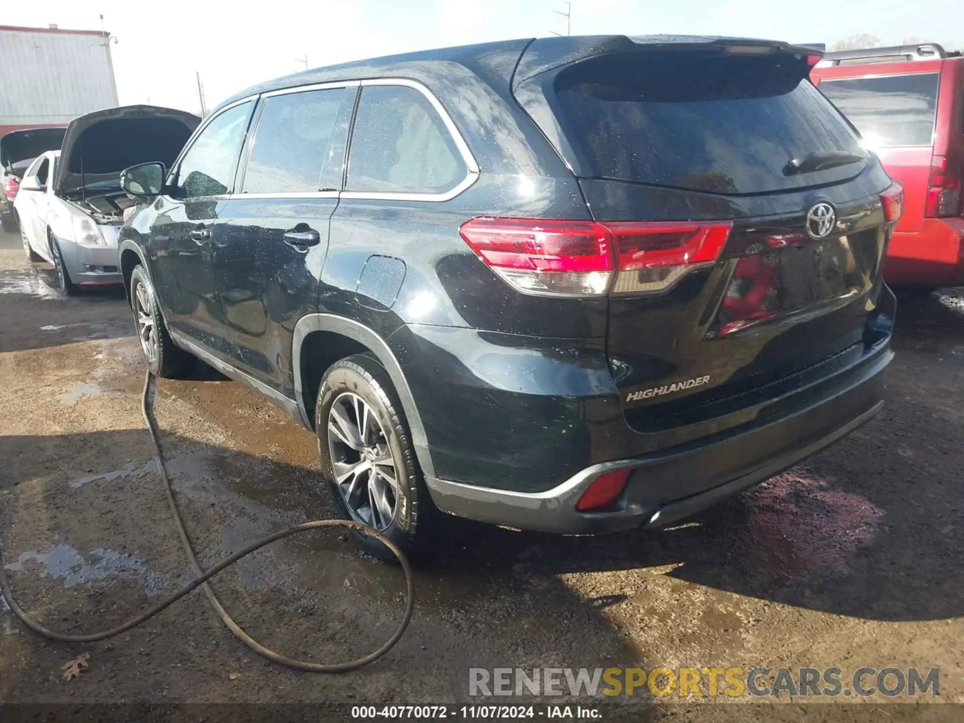 3 fotografías del automóvil dañado 5TDZARFH6KS057017 TOYOTA HIGHLANDER 2019