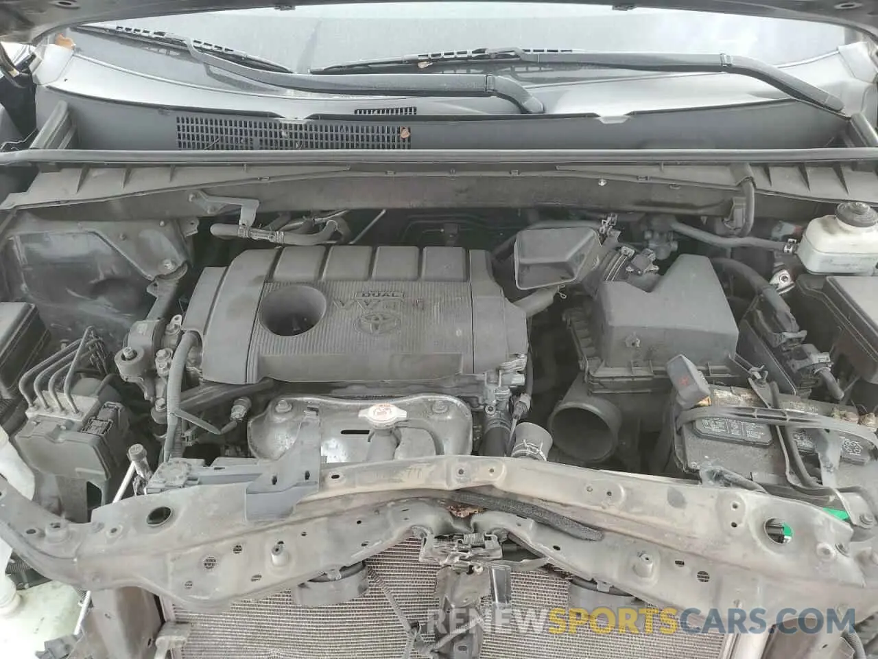 12 fotografías del automóvil dañado 5TDZARFH7KS049699 TOYOTA HIGHLANDER 2019