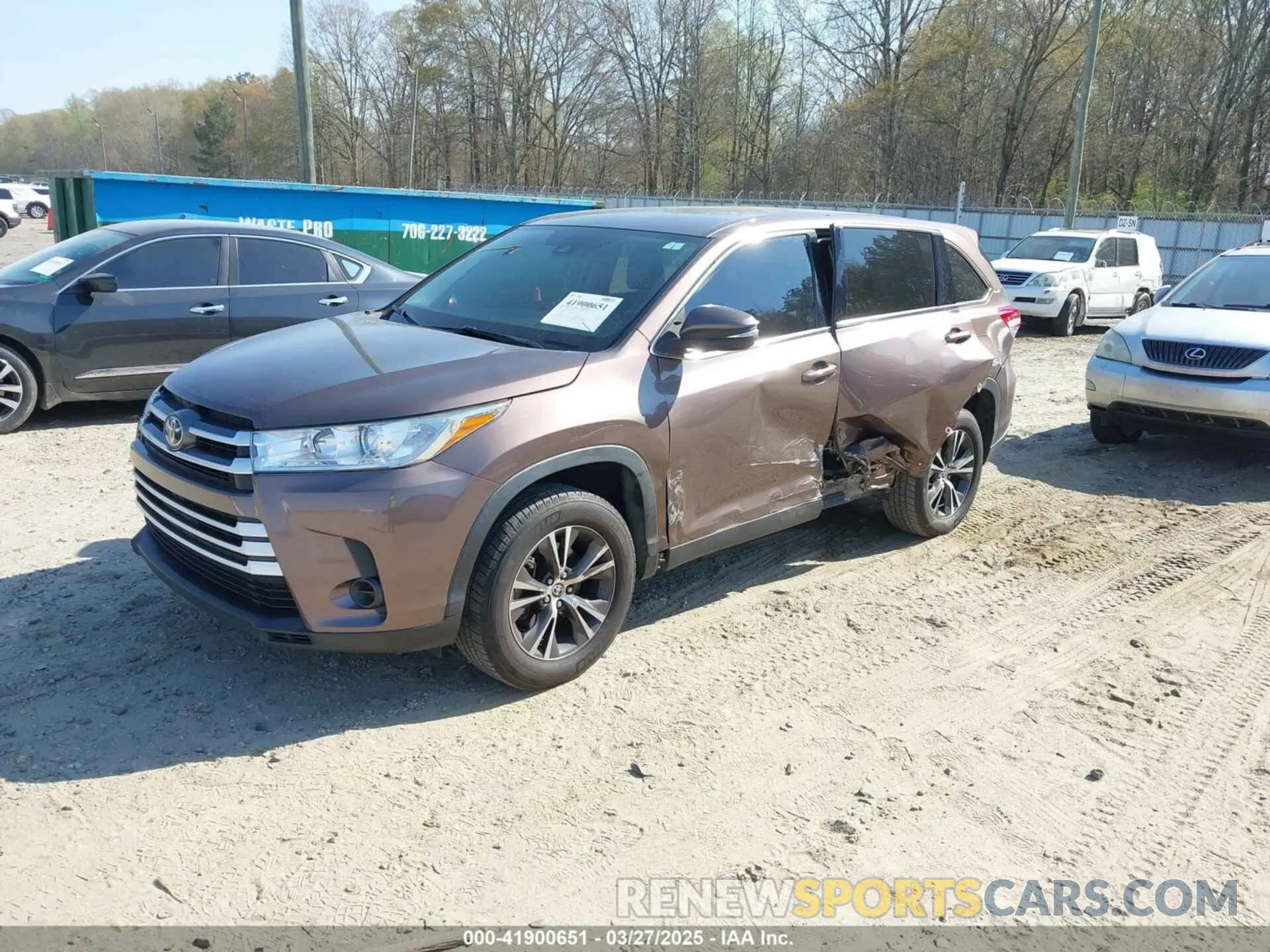 2 fotografías del automóvil dañado 5TDZARFH7KS060251 TOYOTA HIGHLANDER 2019