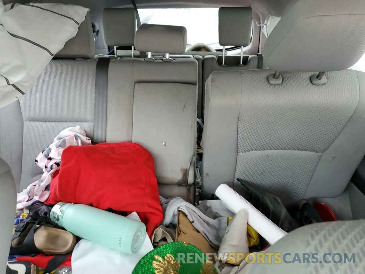 10 fotografías del automóvil dañado 5TDZARFH8KS053406 TOYOTA HIGHLANDER 2019