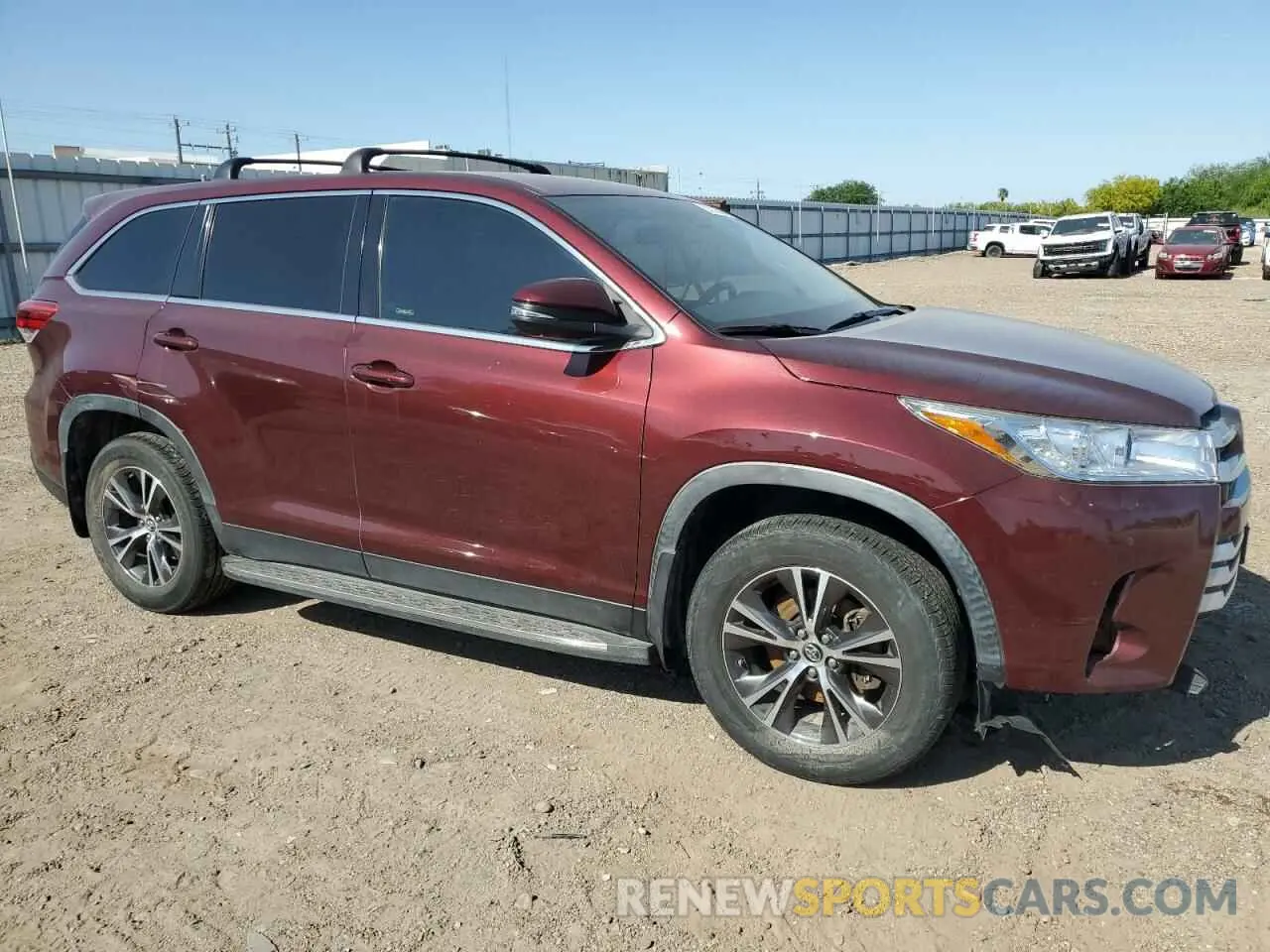 4 fotografías del automóvil dañado 5TDZZRFH0KS327965 TOYOTA HIGHLANDER 2019