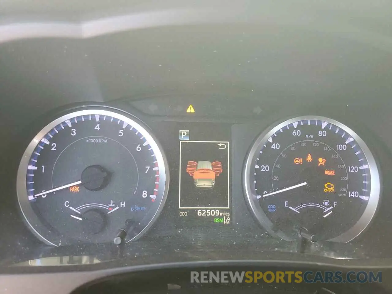 9 fotografías del automóvil dañado 5TDZZRFH0KS329439 TOYOTA HIGHLANDER 2019