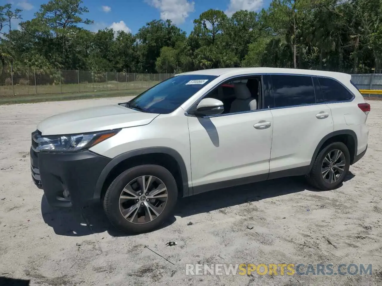 1 fotografías del automóvil dañado 5TDZZRFH0KS351070 TOYOTA HIGHLANDER 2019