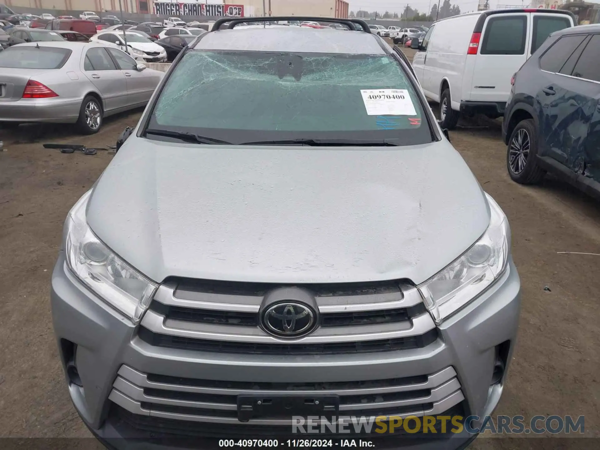 12 fotografías del automóvil dañado 5TDZZRFH0KS361985 TOYOTA HIGHLANDER 2019