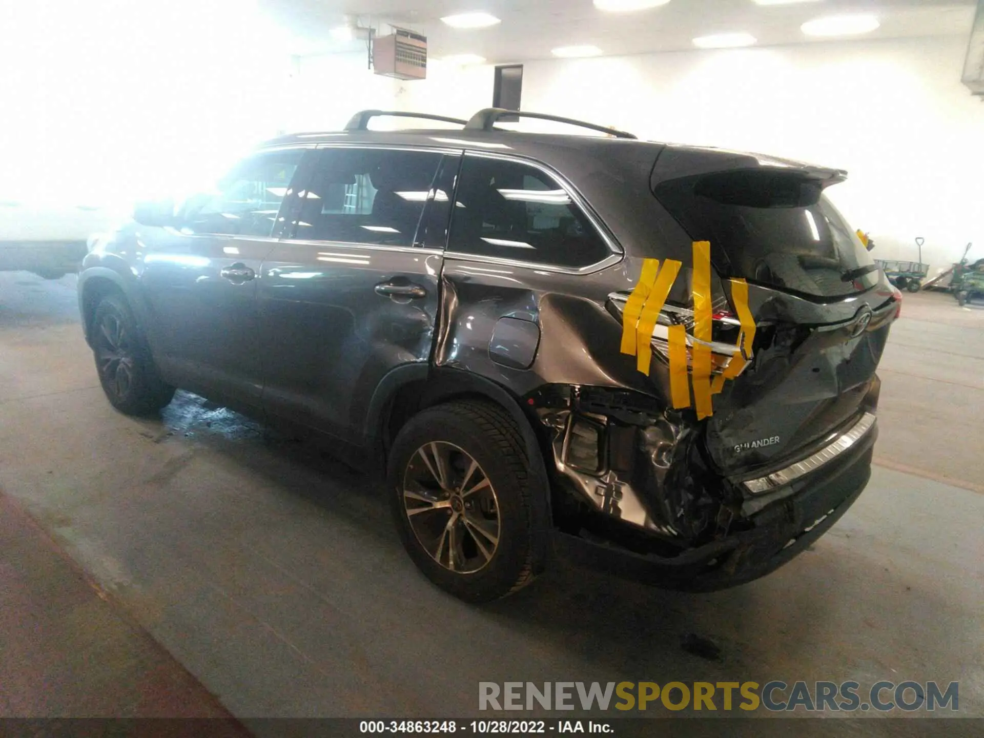 3 fotografías del automóvil dañado 5TDZZRFH0KS364174 TOYOTA HIGHLANDER 2019