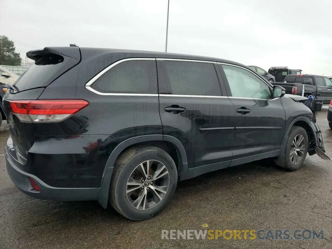 3 fotografías del automóvil dañado 5TDZZRFH1KS301259 TOYOTA HIGHLANDER 2019