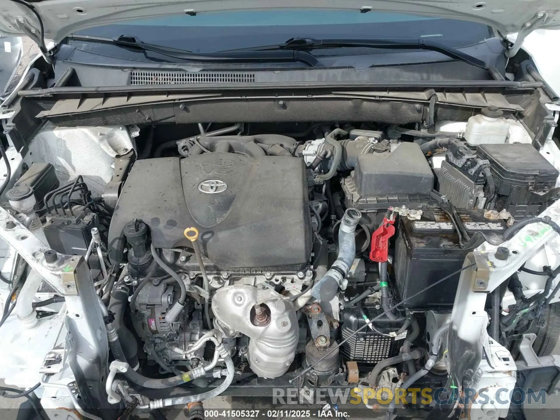 10 fotografías del automóvil dañado 5TDZZRFH1KS310236 TOYOTA HIGHLANDER 2019