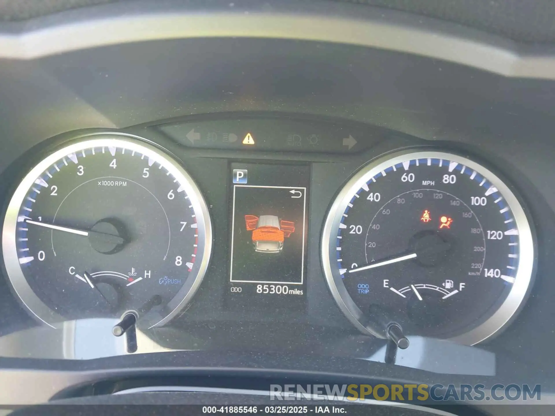 7 fotografías del automóvil dañado 5TDZZRFH1KS347352 TOYOTA HIGHLANDER 2019