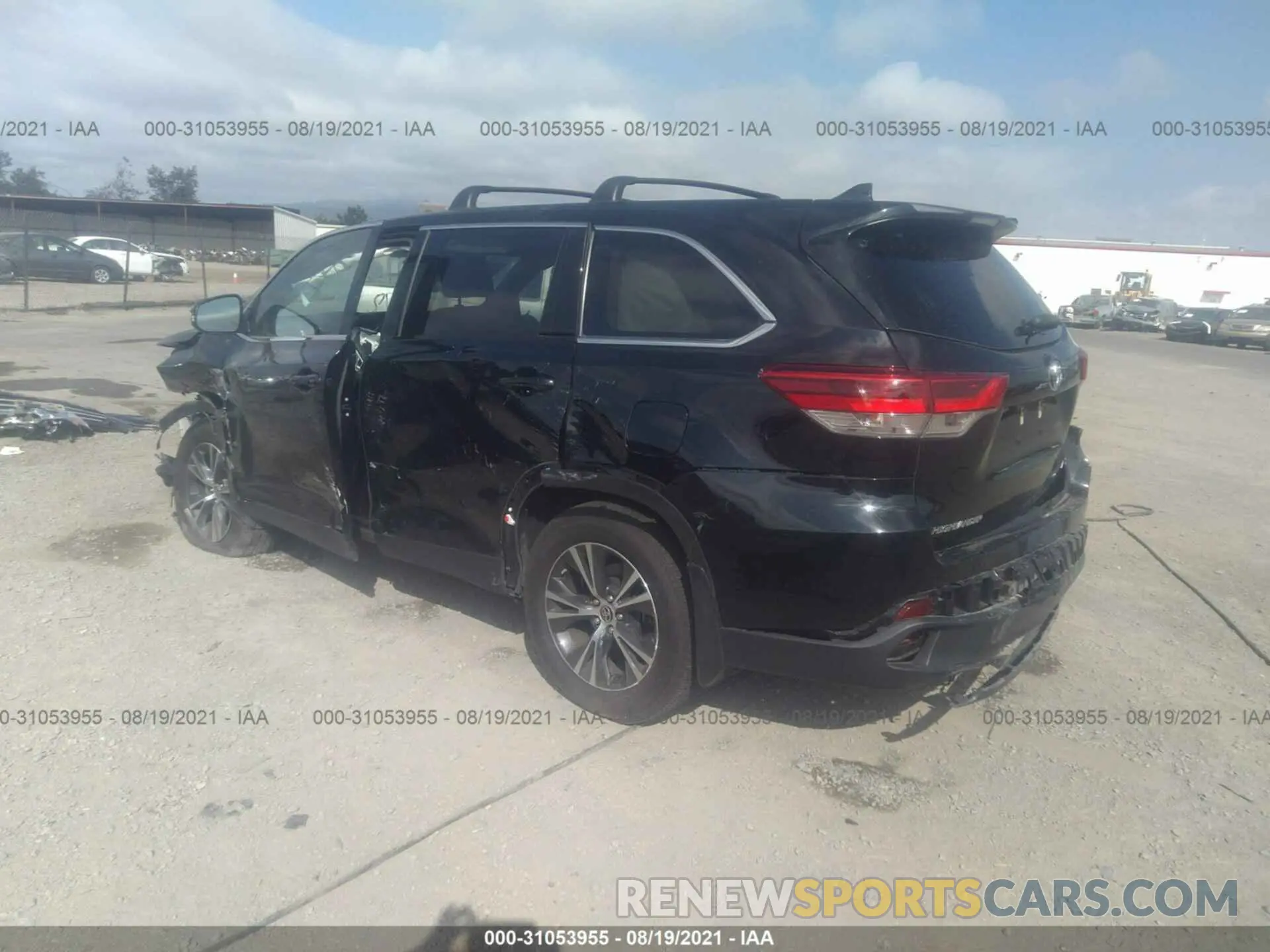 3 fotografías del automóvil dañado 5TDZZRFH1KS368623 TOYOTA HIGHLANDER 2019