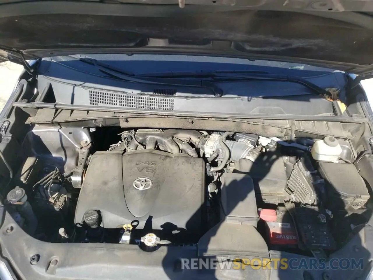 7 fotografías del automóvil dañado 5TDZZRFH2KS293222 TOYOTA HIGHLANDER 2019